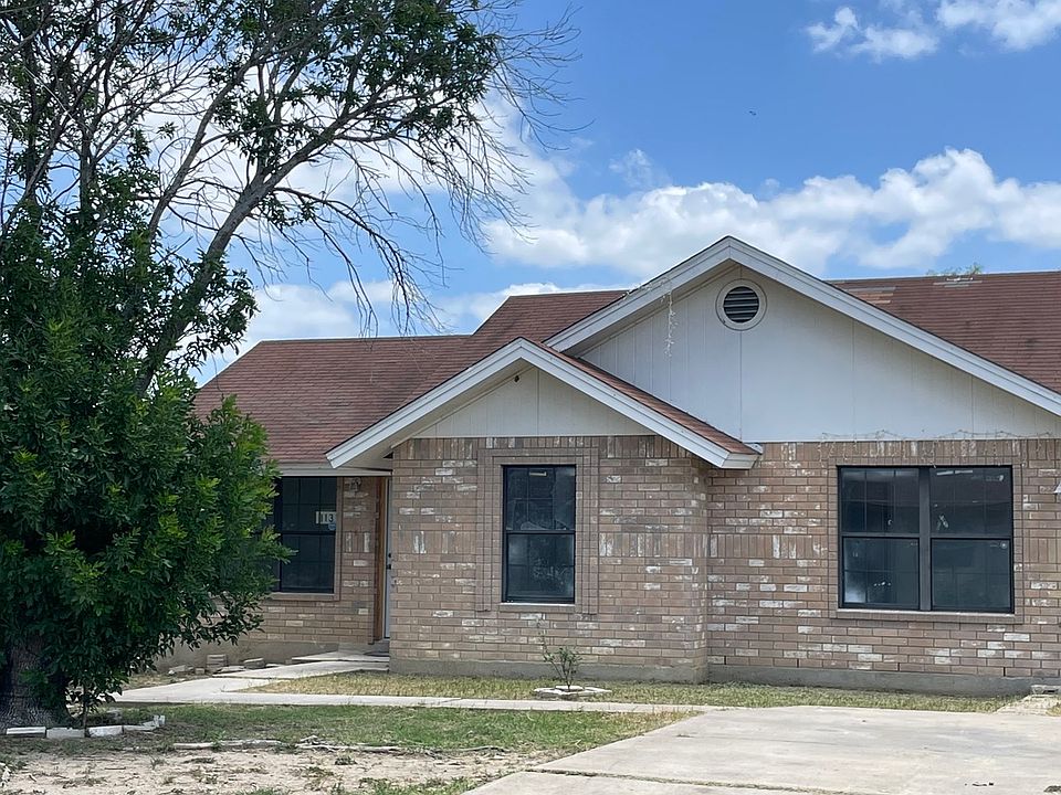 2nd image of 113 Costa Rica Dr