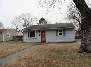 904 79th St, Newport News, VA 23605