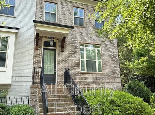 1529 Huntwood Ct, Suwanee, GA 30024