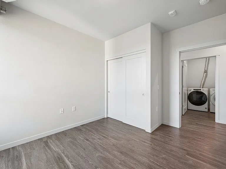 459 Rock Apartments — Photo 43