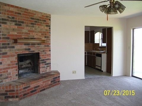 2nd image of 217 Woodbury Rd