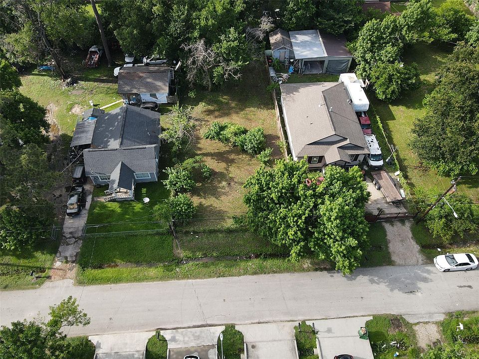 1st image of 8133 Gallahad St