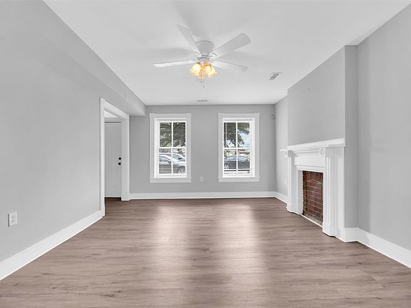 5th image of 1834 Parkwood Ave