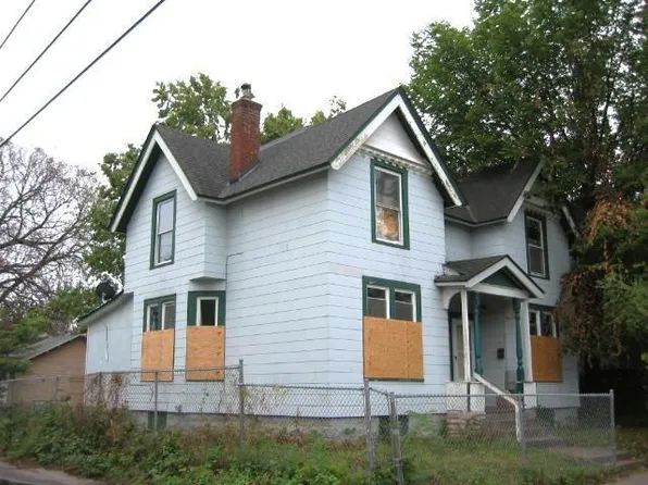 1009 19th St E, Minneapolis, MN 55404