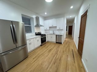 1336-38 W Barry, Chicago, IL 60657