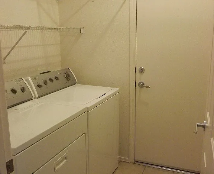 2188 Sawtooth Mountain Dr — Photo 15