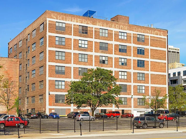 Skinner Macaroni Lofts — Photo 11