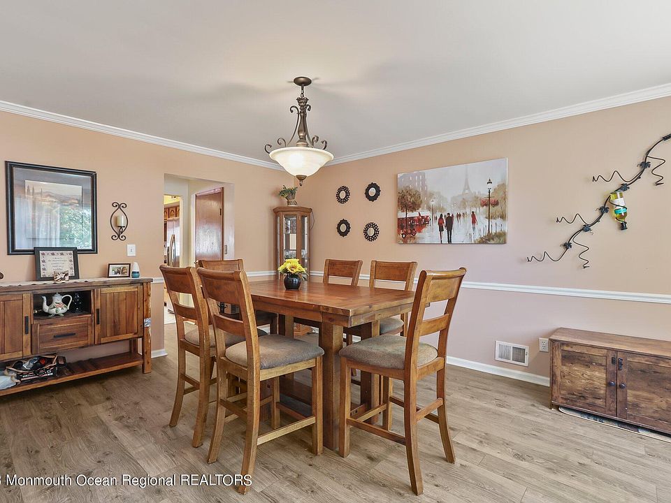 42 Hudson Avenue, Hazlet Township, NJ 07734 Zillow