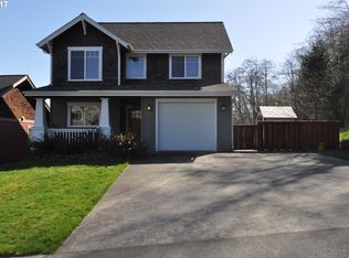 225 Madison Ave, Astoria, OR 97103