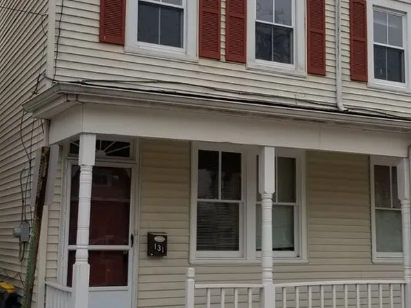131 N Main St, Smyrna, DE 19977