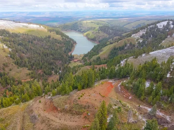 Waha Rd, Lewiston, ID 83501