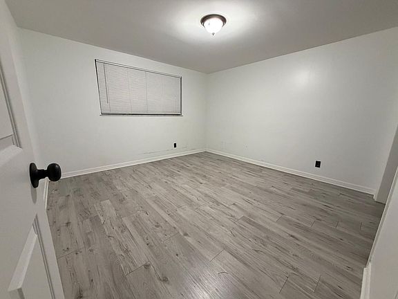 4th image of 1220 E 142nd Ave APT A
