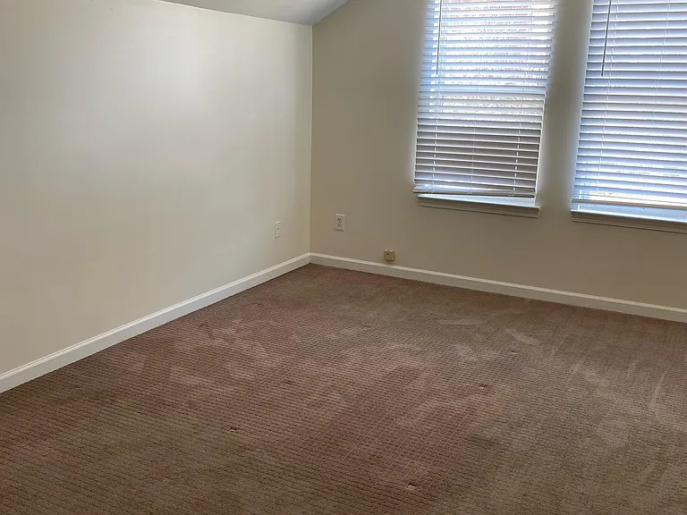 1063 Metropolitan Pkwy SW #A — Photo 20