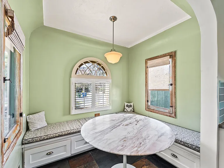10342 Keswick Ave — Photo 8