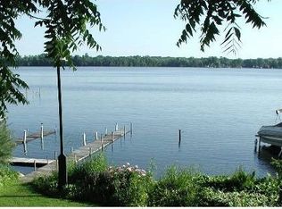 16930 Grays Bay Blvd, Wayzata, MN 55391