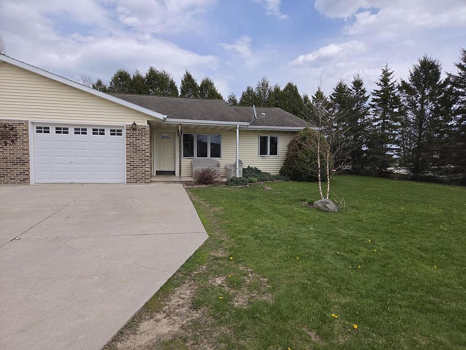 1st image of 1004 Chrysler DRIVE