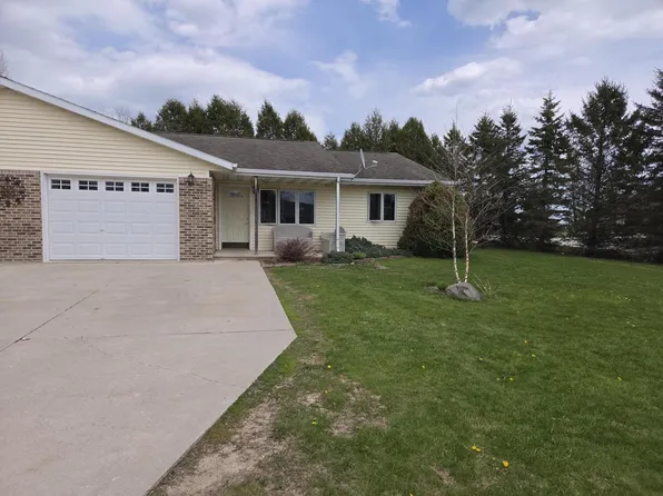 1004 Chrysler DRIVE, Mishicot, WI 54228