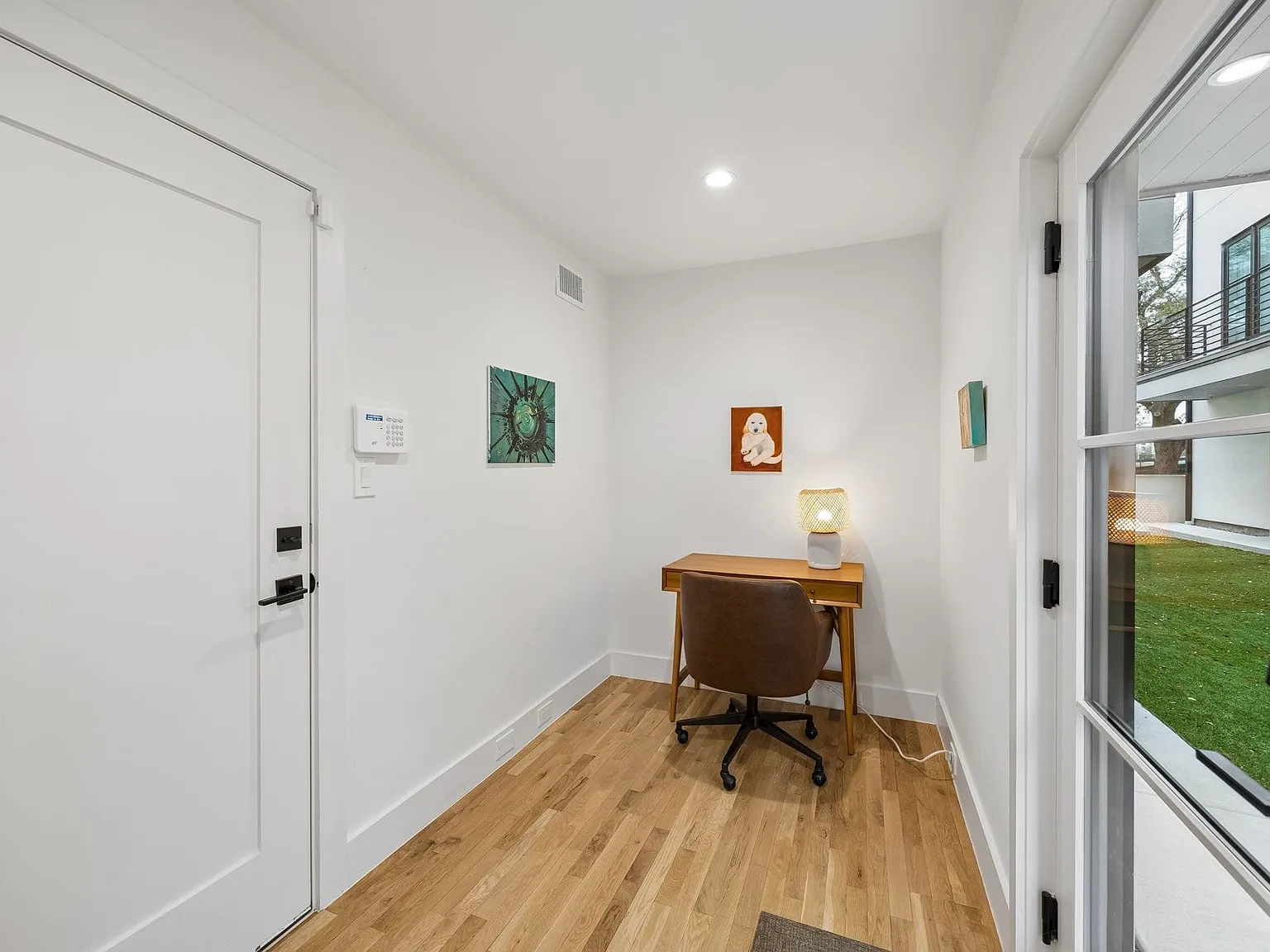 2 bed, 2.5 bath, 1288 sqft, $3,200 — Photo 4
