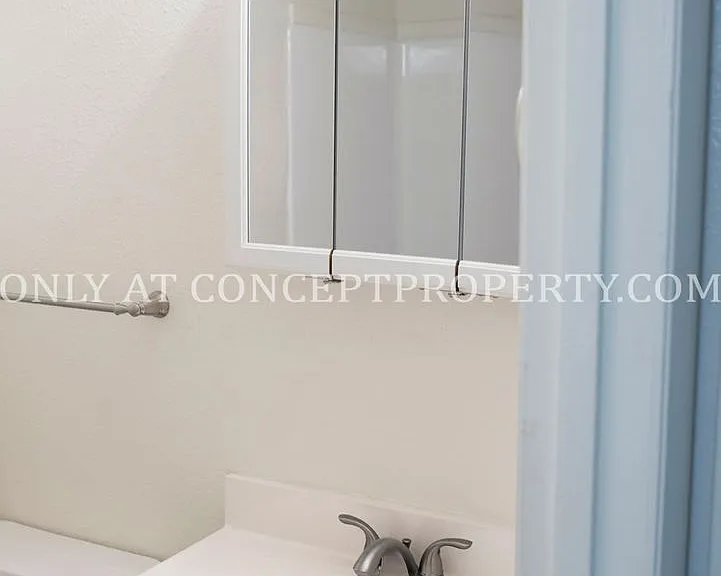 Aspen Pines — Photo 207