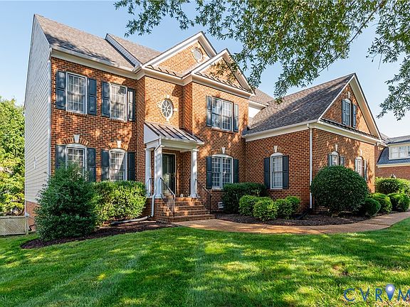 2nd image of 4504 Hickory Lake Ct