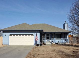 824 E 2nd Cir, Douglass, KS 67039