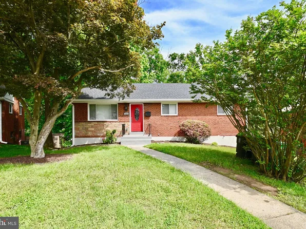 6505 Clearfield Ct, Capitol Heights, MD 20743
