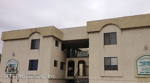 1st image of 633 Broad Ave APT 11