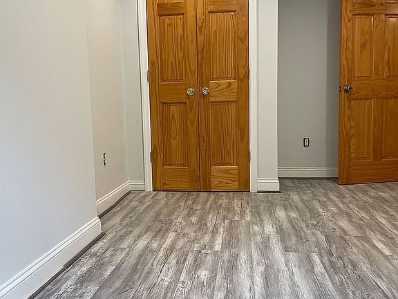 3rd image of 870 Saint Johns Pl APT 1