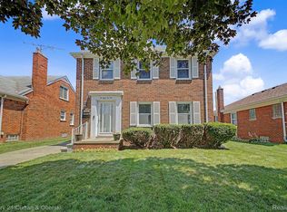 6821 Kolb Ave, Allen Park, MI 48101