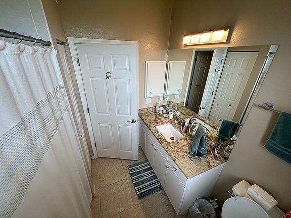 5th image of 7120 Saint James Ct
