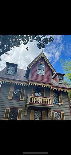 232 Saint George St Photo 1