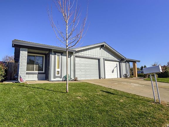 3rd image of 515B Arlene Dr