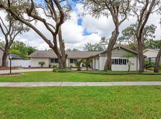 10323 Orange Grove Dr, Tampa, FL 33618
