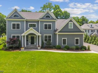 680 Springfield Ave, Summit, NJ 07901