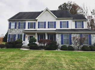 2980 Horseshoe Dr, Collegeville, PA 19426