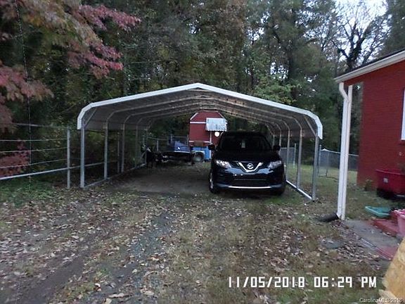 5th image of 4315 Denver Ave