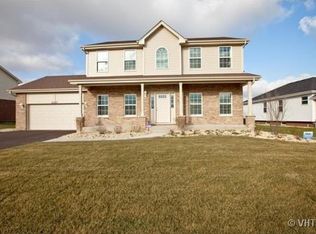 2219 Scotsglen Dr, New Lenox, IL 60451