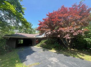 88 Prospect St, Auburn, NY 13021