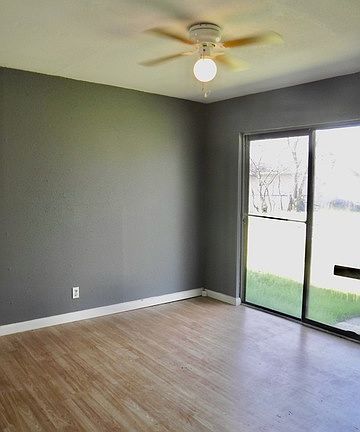 4th image of 411 Lynhaven Dr
