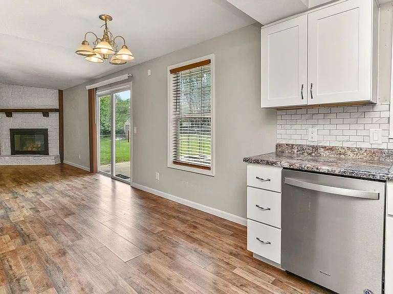 2626 W Hanover Dr — Photo 12