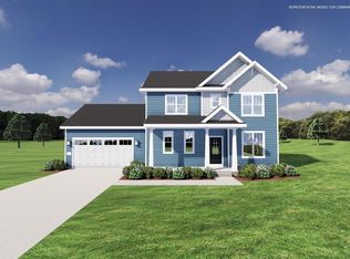 520 E Verleen Ave, Waunakee, WI 53597