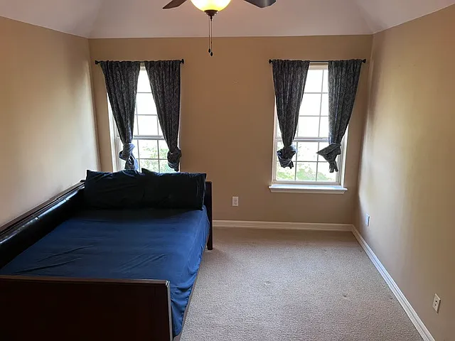 2128 Portwood Way — Photo 16