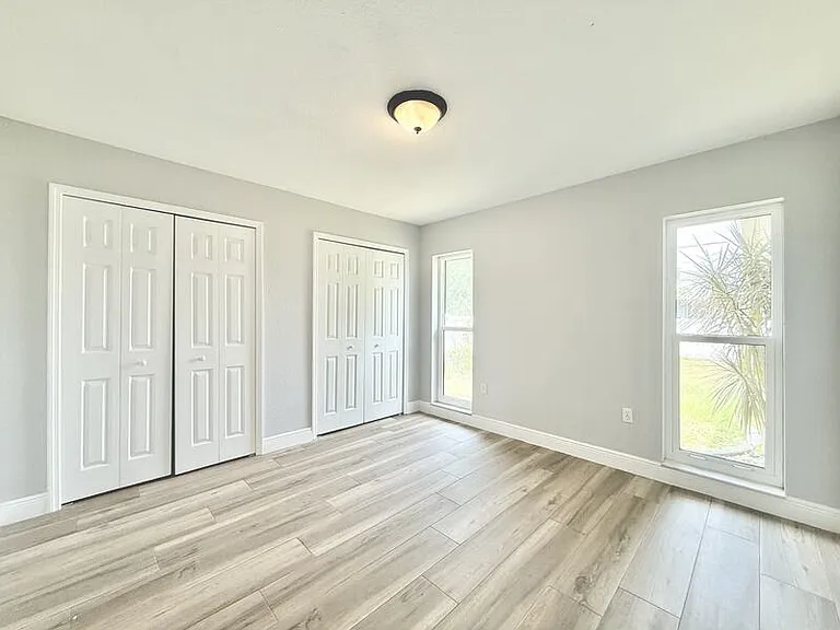 22148 Lockport Ave — Photo 41