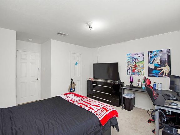 4th image of 9915 Garnet Springs Dr