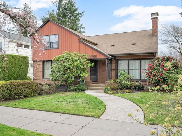 3606 NE Alameda St, Portland, OR 97212