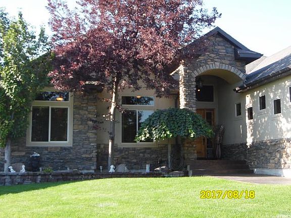 4th image of 3663 W Salinas Dr