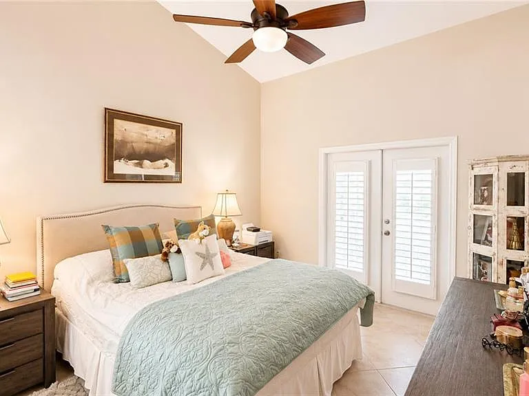 8274 Twelve Oaks Cir #126 — Photo 24