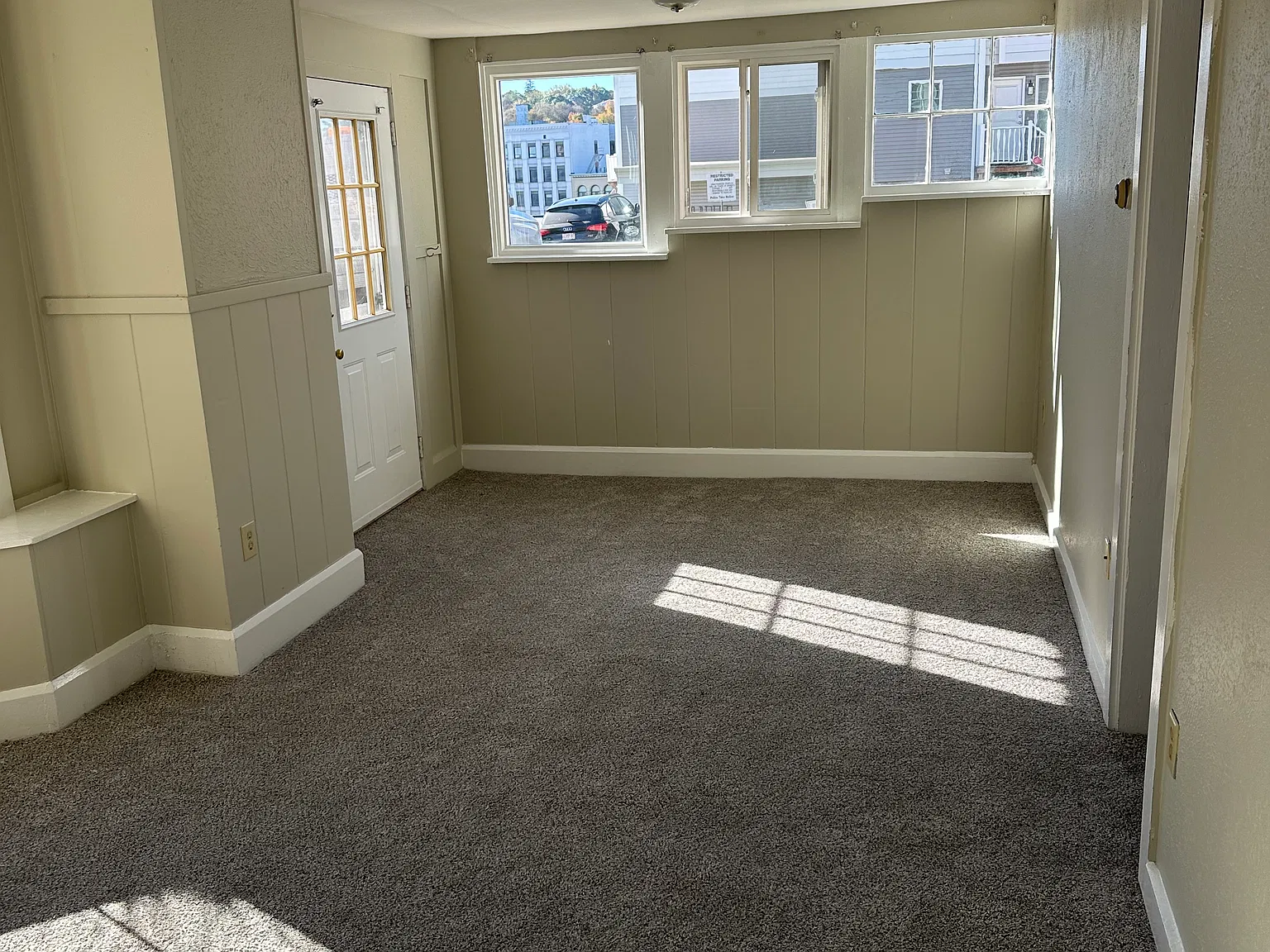 1 bed, $1,200 — Photo 1