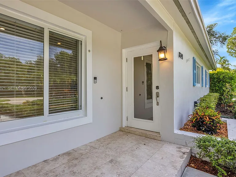 8141 SW 62nd Ct — Photo 9