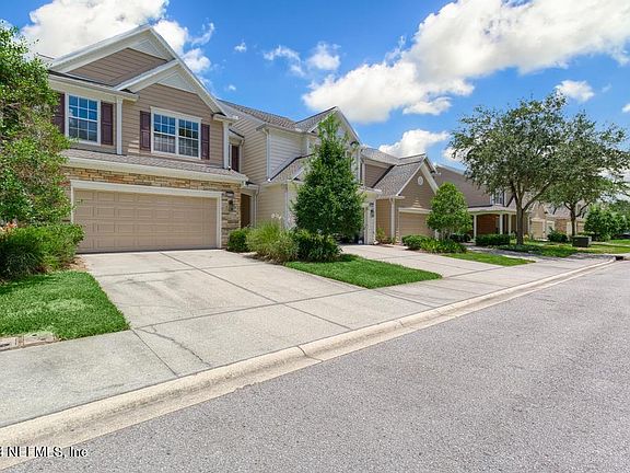 3rd image of 4028 LIONHEART Drive